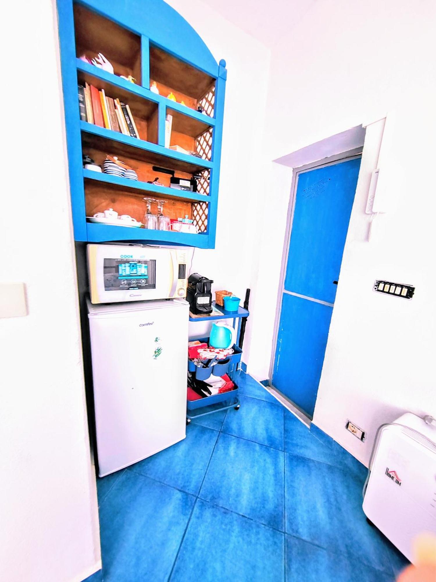 Casa Lego Small Room With Terrace Neapel Exterior foto